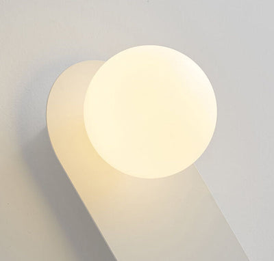 Nordisk vegglampe med ringfot i glass, 1-lys