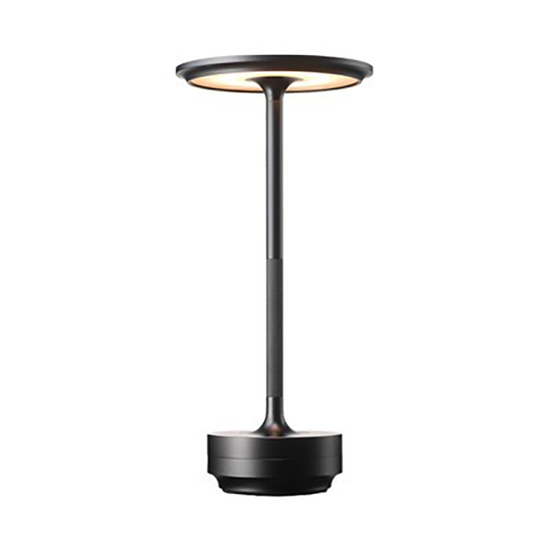 LuxeLumina - Lampe med Metallisk